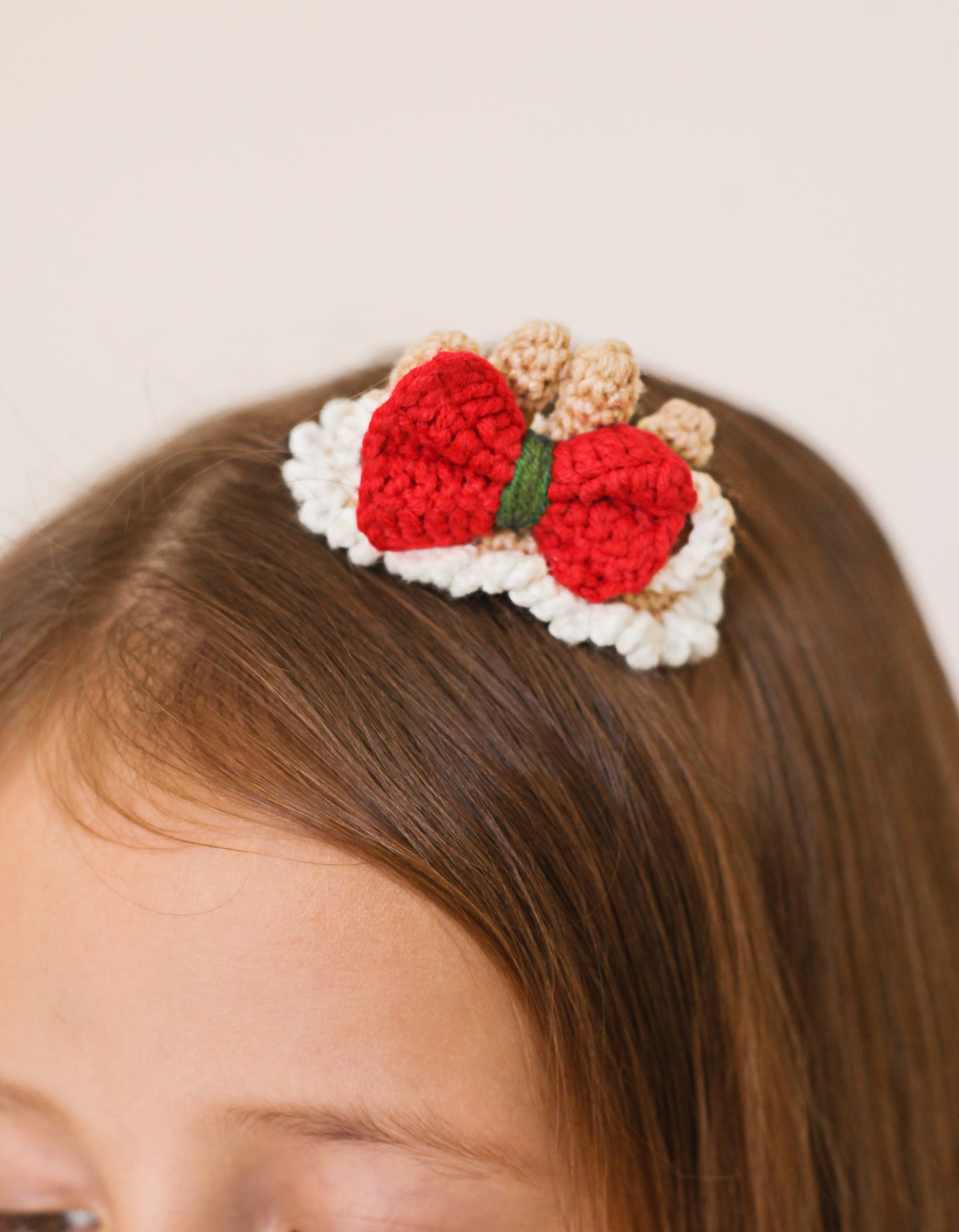 Christmas Trendy Girls' Gifts : Crochet Hair Clips . Barrettes for Teens, Granddaughters, Newborn Girl Outfits, with Embroidery Designs