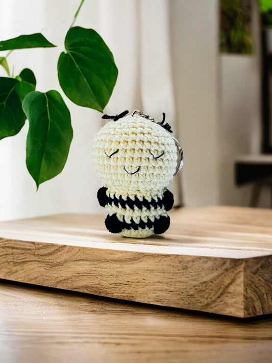 Bee crochet keychain Miniature amigurumi figurine for office desk decor, fidget sensory toy, unique gift for car dashboard . kawaii pocket  hug