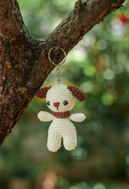 Cream Dog Key Ring : Amigurumi piggy keychain, piggy amigurumi keychain, crochet keychain, pig amigurumi, cute pig keychain, handmade pig doll, crochet pig