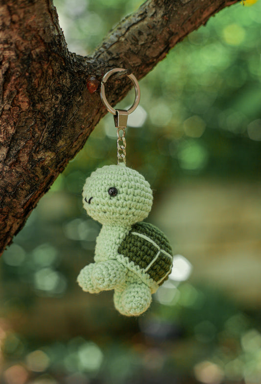 Turtle Key Ring : Amigurumi Turtle keychain, Turtle amigurumi keychain, crochet keychain, cute Turtle keychain