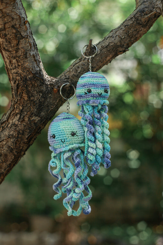 Mostly Blue Jellyfish Key Ring : Amigurumi  Jellyfish keychain,  Jellyfish amigurumi keychain, crochet keychain,  Jellyfish  amigurumi, cute keychain, handmade crochet  Jellyfish