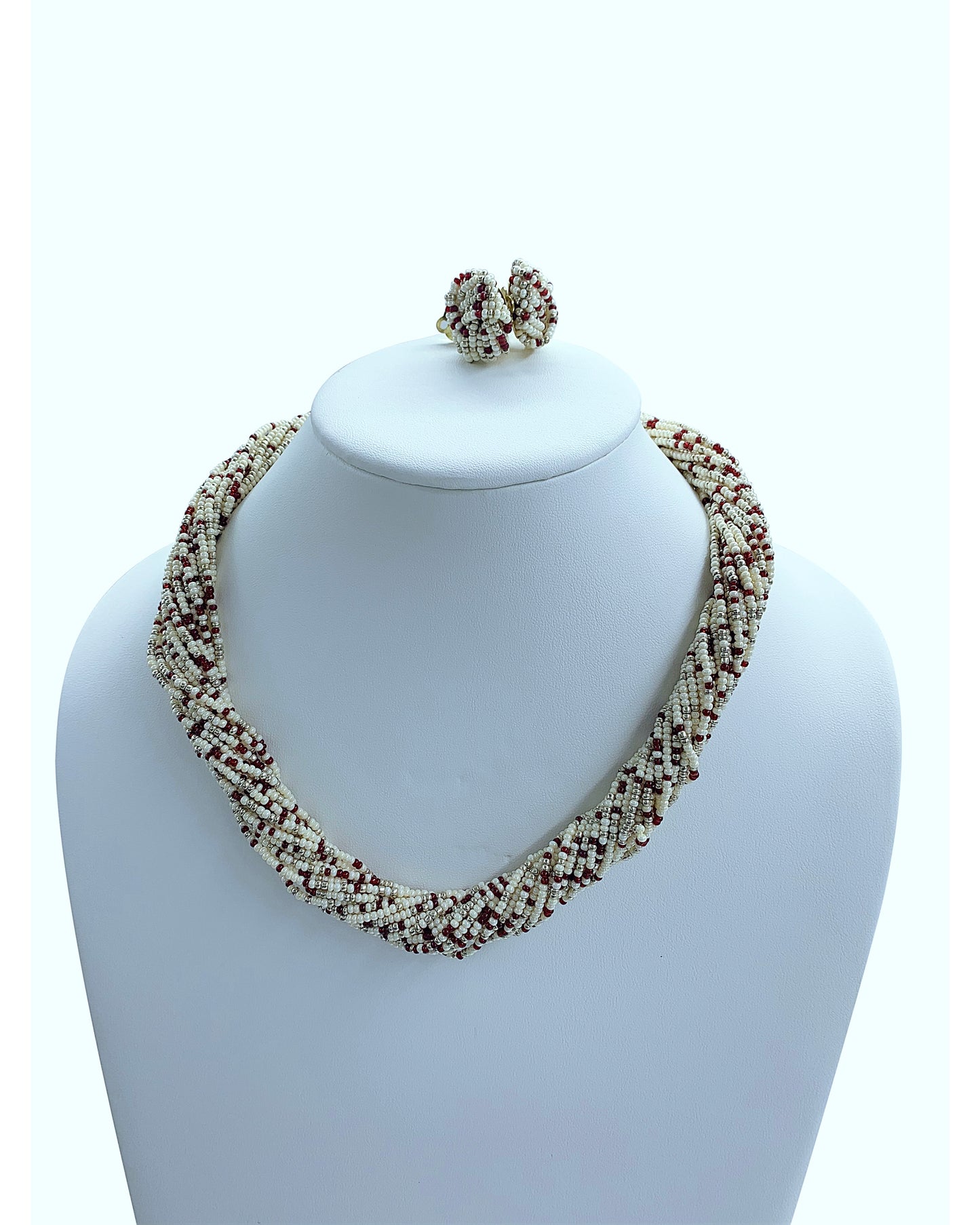 Jinny Vintage Handmade Bead  Necklace