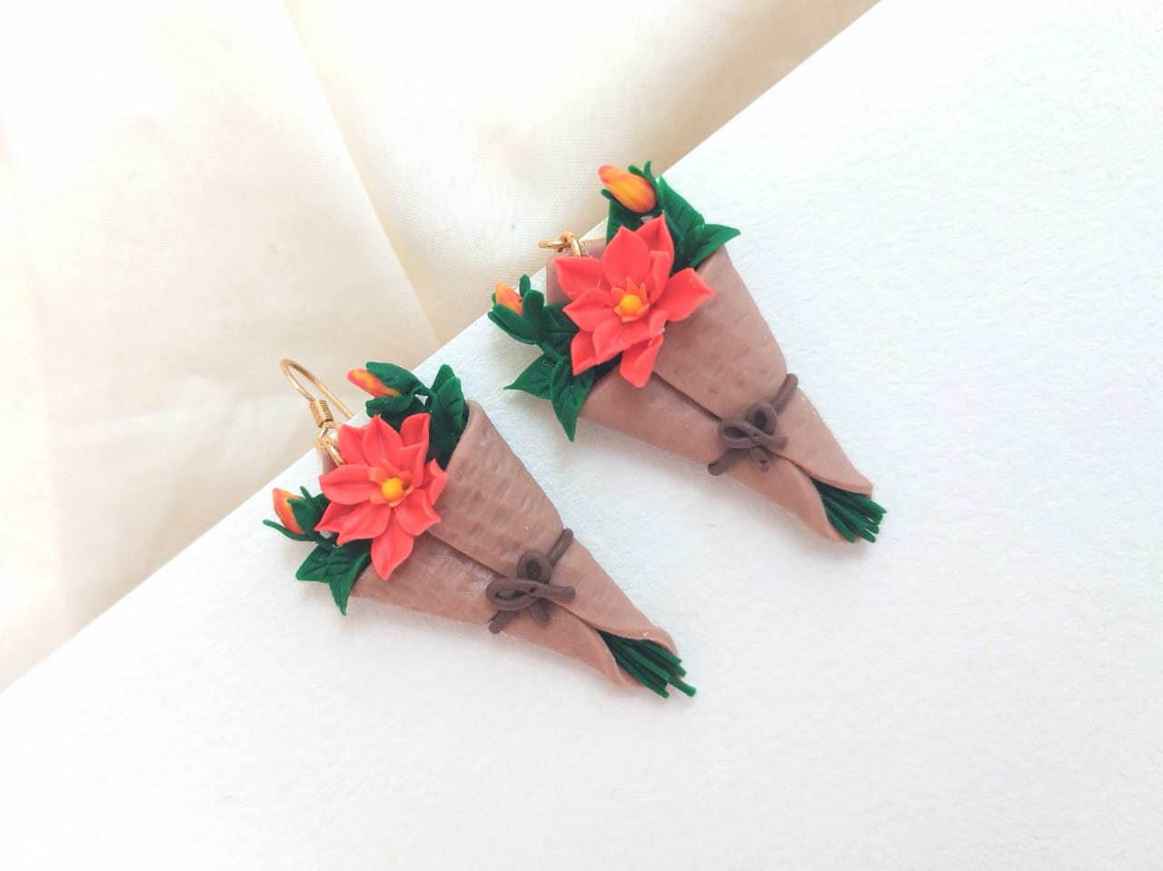 Ira BOUQUET CLAY EARRINGS , floral lightweight clay earrings  valentine gift hypoallergenic, Bouquet Hoop Earrings, Teardrop Floral Earrings, Flower Hoops, Flower Drop Earrings, Floral Long Earrings,  statement earring