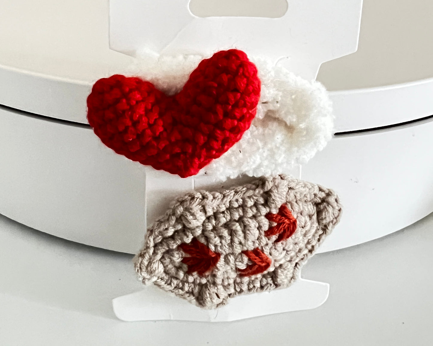 Valentine Crochet Trim Snap Hair Clips, Hair barrettes for kids